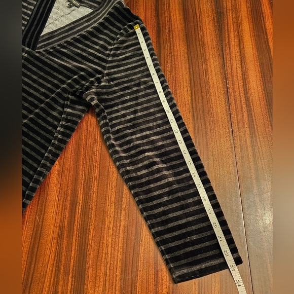 Talbots Plus Luxe Velour V Neck Long Sleeve Black Gray Striped Tunic Sz 1X EUC - Picture 9 of 11